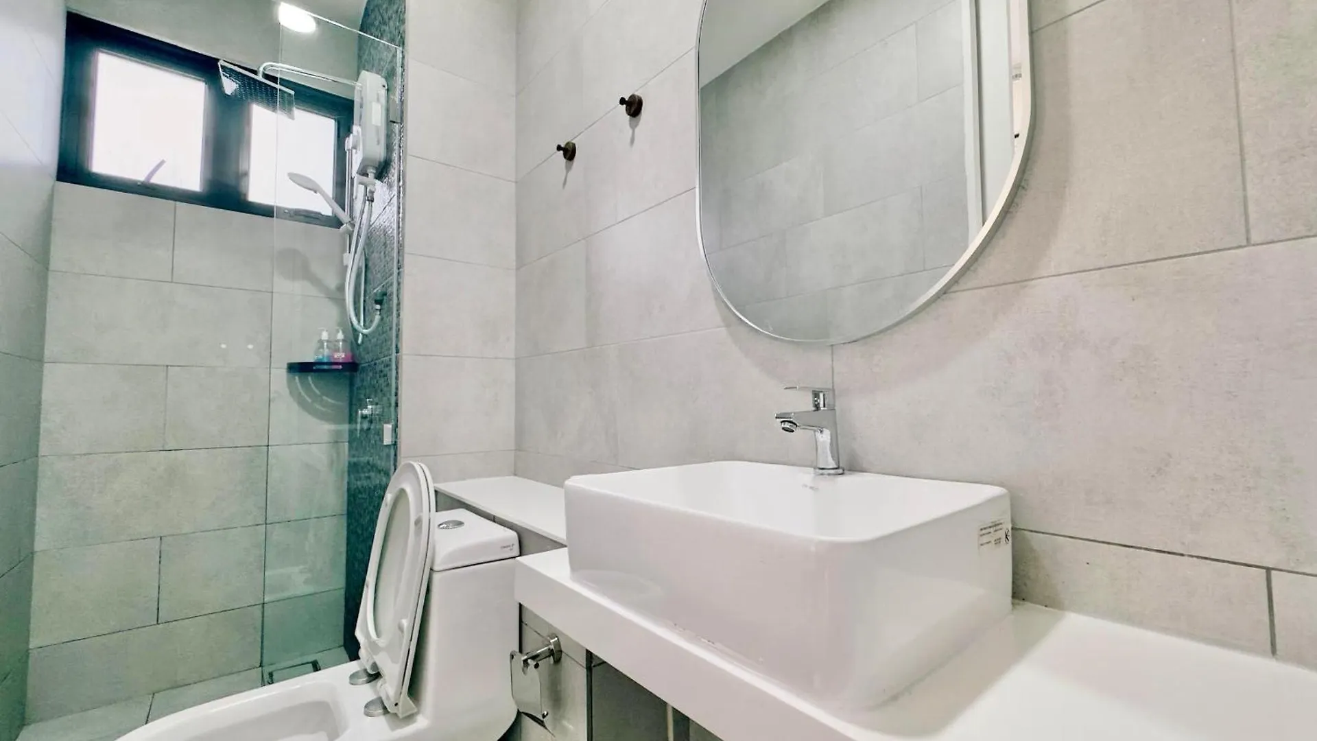 The Shore Premier Suites By Sunset Seaview Vacation Condos Kota Kinabalu 0*,