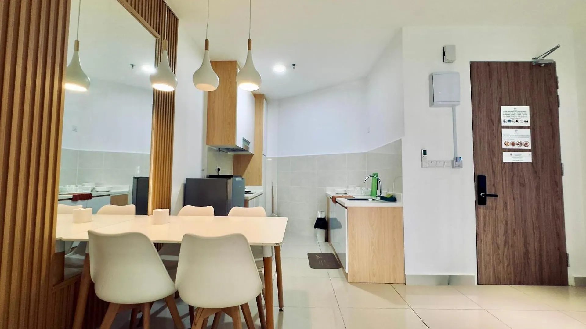 The Shore Premier Suites By Sunset Seaview Vacation Condos Kota Kinabalu 0*,
